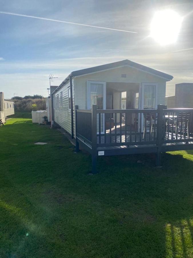 Campsite Modern 3 Bedroom Caravan Near The Walton-on-the-Naze